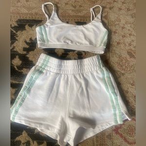 White fox white and green sweat set